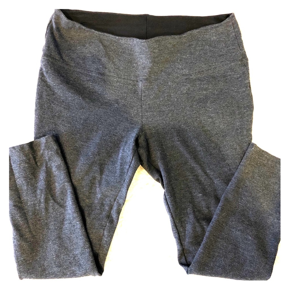 Liz Claiborne Weekend stretchy pants